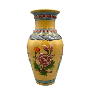 گلدان سرامیکی دست ساز زیر لعابی با طرح برجسته گل