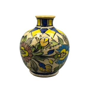 گلدان سرامیکی دست ساز زیر لعابی نقش برجسته