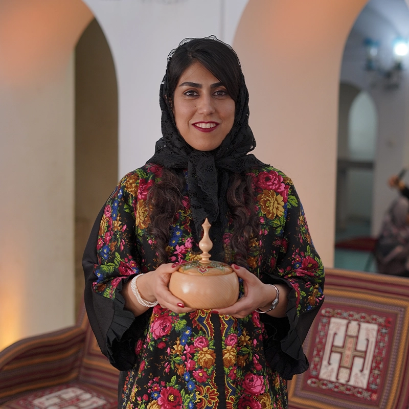 خانم فائزه میرزایی