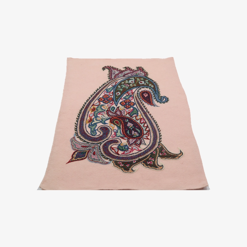 پته دست دوز رنگ عاجی طرح بته جقه