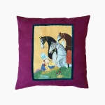 کوسن سنتی دست ساز طرح اسب ایرانی