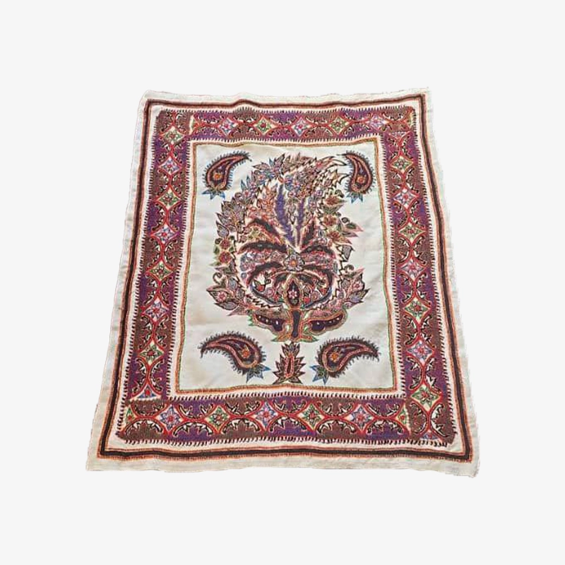 رومیزی پته دوزی دست ساز طرح سروناز