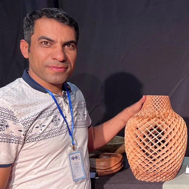 آقای قاسمی زاده