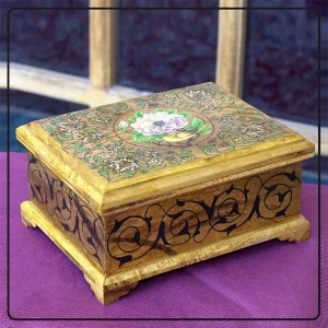 جعبه دست ساز چوبی با نقاشی مینیاتور طرح گل