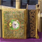 جعبه دست ساز چوبی با نقاشی مینیاتور طرح گل