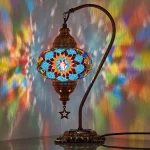 چراغ رومیزی ترکی دست‌ ساز طرح قو