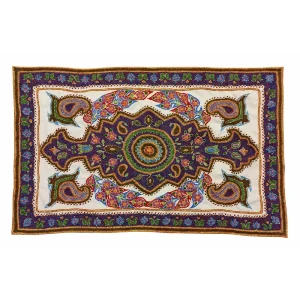 رومیزی پته دوزی با نقوش چهاربوته