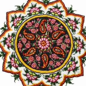 رومیزی پته‌ دوزی با نقوش باغ گل