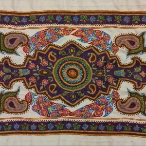 رومیزی پته دوزی با نقوش چهاربوته