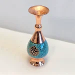 گلدان فیروزه‌ کوبی مسی طرح شکوفه آبی