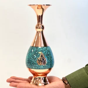 گلدان فیروزه‌ کوبی مسی طرح ترنج فیروزه